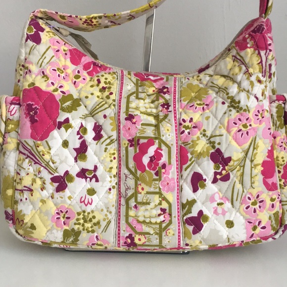 Beautiful Vera Bradley bag - Picture 2 of 8